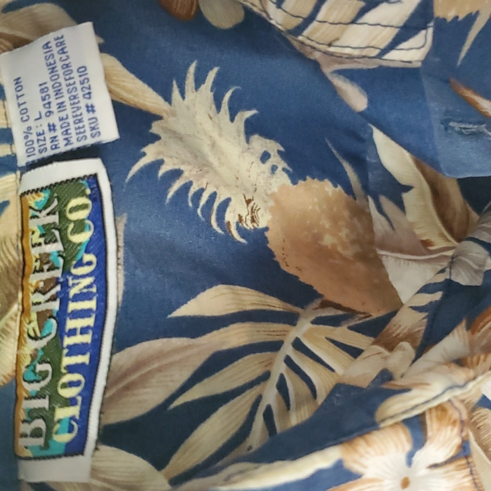 Topical short sleeve shirt - Picture 4 of 8